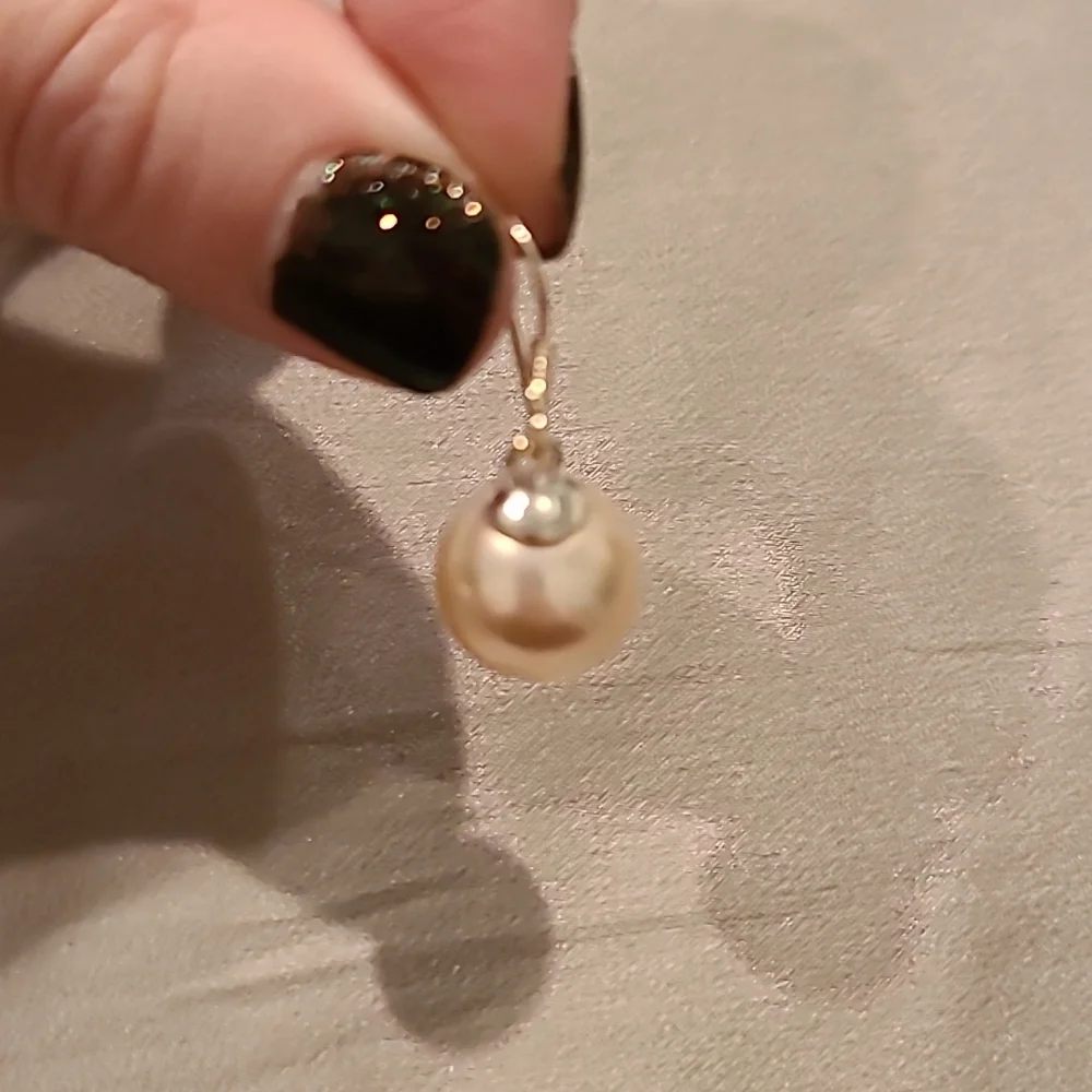 Pearl drop sterling silver drop earrings - Picture 4 of 4
